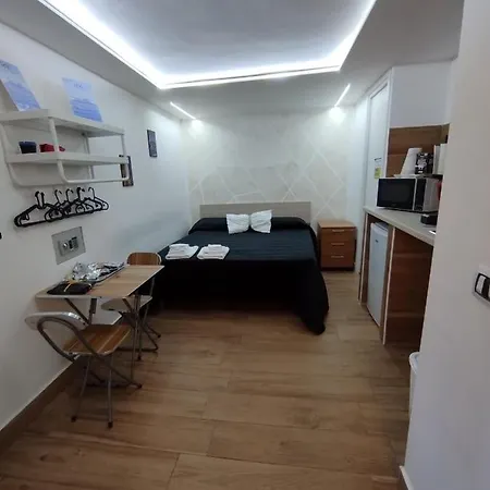 Casa Nina- Camera Ischia *